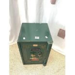 THOMAS WITHERS METAL SAFE WITH KEY AND INTERNAL DRAWER 35 X 39 X 52CM