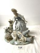 A LLADRO PORCELAIN FIGURE - REST IN THE COUNTRY. AF. 28 CMS.
