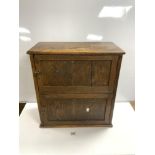 VINTAGE OAK DOUBLE CUPBOARD IN OAK 51 X 54 X 24CM