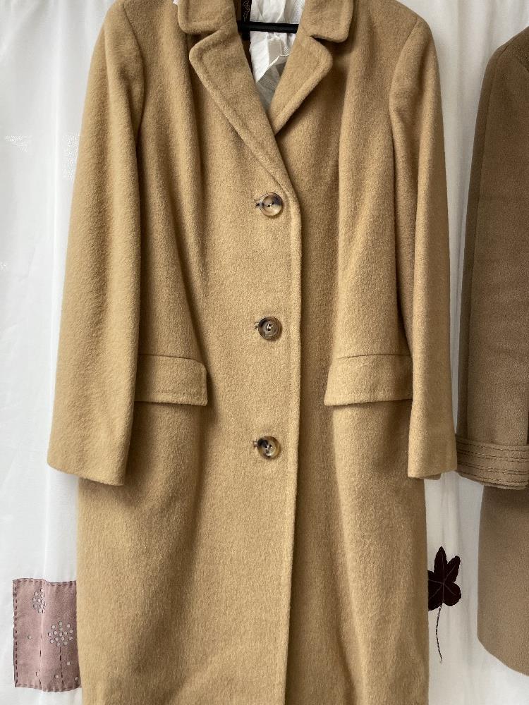 TWO VINTAGE LADIES CAMEL COATS, ONE MODELL VELISCH WOOL AND CASHMERE UK SIZE 10, THE OTHER COUNTRY - Image 2 of 9