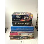 A STAR WARS EPISODE 1 ACTION 3D GAME IN BOX, AND STAR WARS DETENTION BLOCK IN BOX, BOXED CORGI