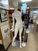 VINTAGE LIFE SIZE MANNEQUIN 196CM