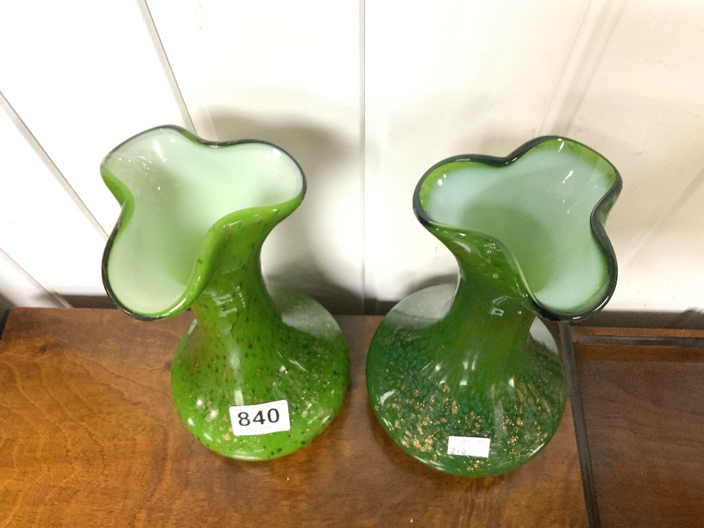 PAIR OF MURANO GREEN GLASS WITH GOLD FLECKSFLOWER VASES 26CM - Image 2 of 4
