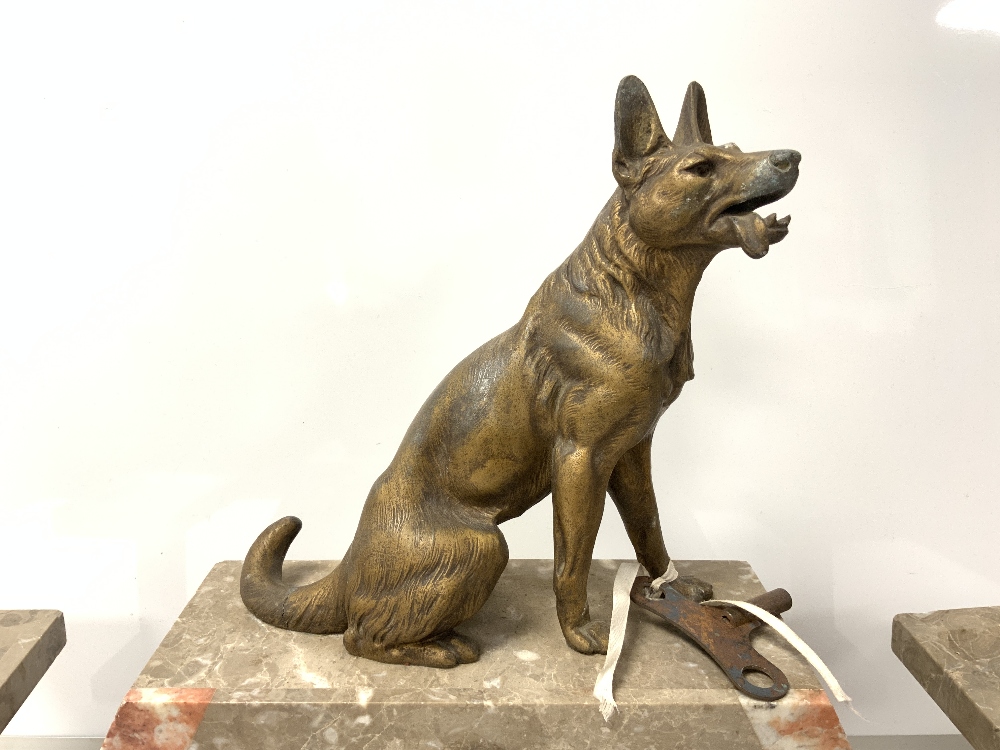 A FRENCH ART DECO SPELTER DOG MOUNTED TWO COLOUR MARBLE THREE PIECE CLOCK GARNITURE. - Image 4 of 8