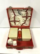 A VINTAGE 1950s PICNIC SET BY BREXTON.