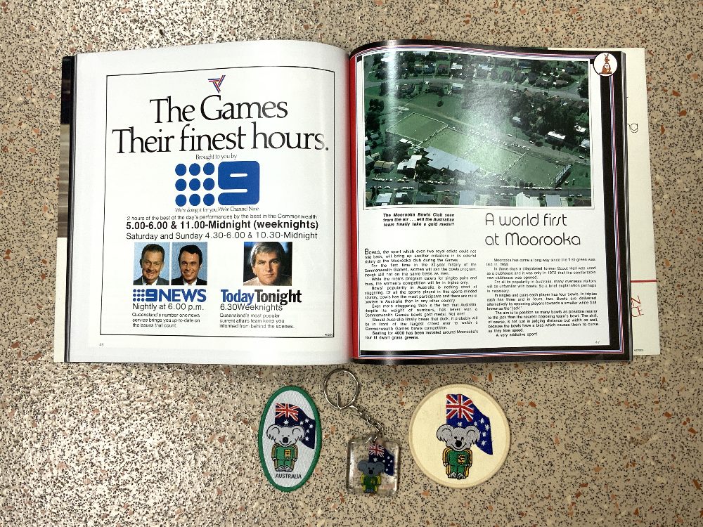 BRISBANE 1982 COMMONWEALTH GAMES EPHEMERA, INCLUDES- SOUVENIR PROGRAM PREVIEW, TICKETS FOR BOXING, - Image 3 of 3