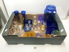 A BLUE GLASS VASE, BLUE GLASS SQUARE VASE, AND OTHER MIXED GLASSWARE.