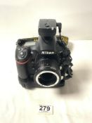 NIKON D810 DIGITAL SLR CAMERA WITH A MEIKE LENS AND A NEEWER NW-D800 POWERPACK