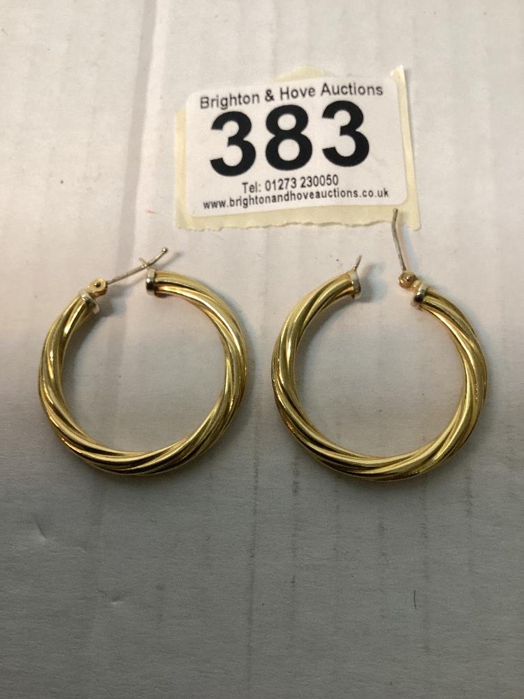 PAIR OF 750 GOLD EARRINGS 5 GRAMS - Image 2 of 3