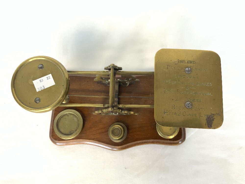 A SET OF VICTORIAN BRASS POSTAL SCALES AND WEIGHTS. - Image 2 of 5