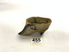 ANTIQUE CHINESE SILK DECORATED FOOT BINDING SHOE.