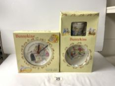 ROYAL DOULTON BUNNYKINS INFANT SET IN BOX, AND A CHILDRENS WALL CLOCK IN BOX.