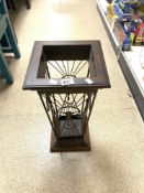 A MODERN ORNATE METAL AND WOODEN UMBRELLA STAND, 57 X 29 CM.