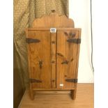 A SPANISH ELM 2-DOOR WALL CUPBOARD, WITH IRON HINGES AND HANDLES, 38 X 60 CM.