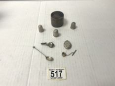 A HALLMARKED SILVER NAPKIN RING, 3 HALLMARKED SILVER THIMBLES, LOCKET, AND 3 OTHER ITEMS.