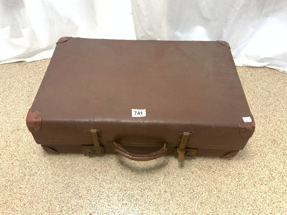 VINTAGE SUITCASE