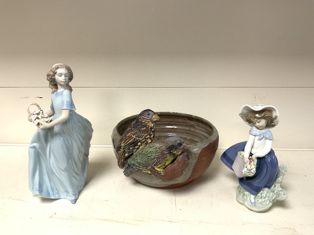 TWO LLADRO FIGURES OF GIRLS HOLDING BASKETS FLOWERS, 23 CMS TALLEST, AND A GLAZED POTTERY BIRD - Image 2 of 4