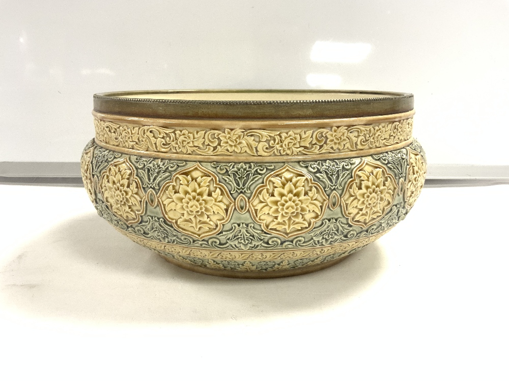 A DOULTON LAMBETH STONEWATE SALAD BOWL WITH PLATED RIM, 24 CMS. - Image 2 of 5