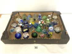 QUANTITY OF PAPERWEIGHTS