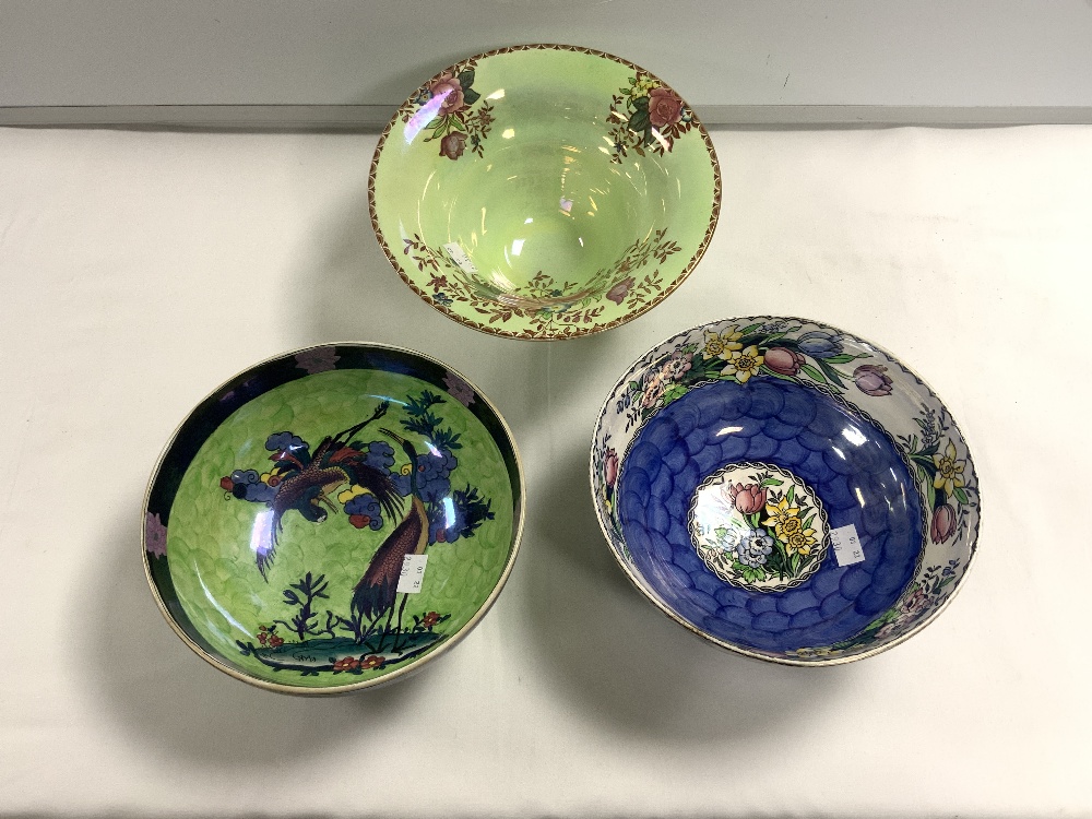 THREE VINTAGE MALING BOWLS ROSALIND AND MORE LARGEST 23CM DIAMETER - Image 3 of 4