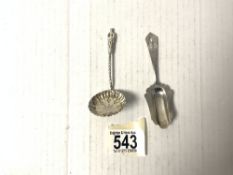 EDWARDIAN HALLMARKED SILVER APOSTLE SIFTER SPOON, BIRMINGHAM 1903 MAKER WILLIAM DEVENPORT, AND A