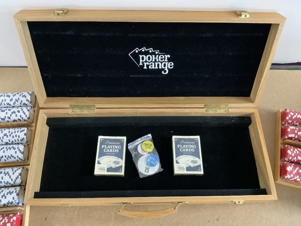 POKER RANGE - BOXED SET OF GAMING CHIPS. - Image 2 of 3