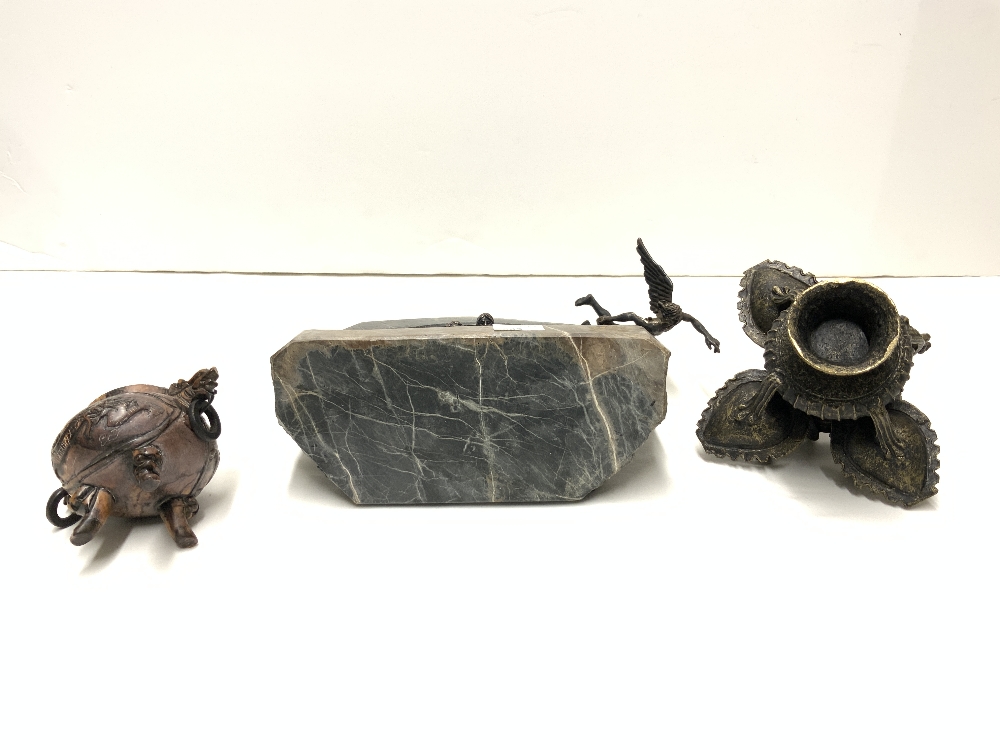 ANGLO INDIAN METAL INCENSE BURNER, SOAPSTONE KORO, AND A MARBLE FIGURE SCULPTURE. - Image 4 of 5