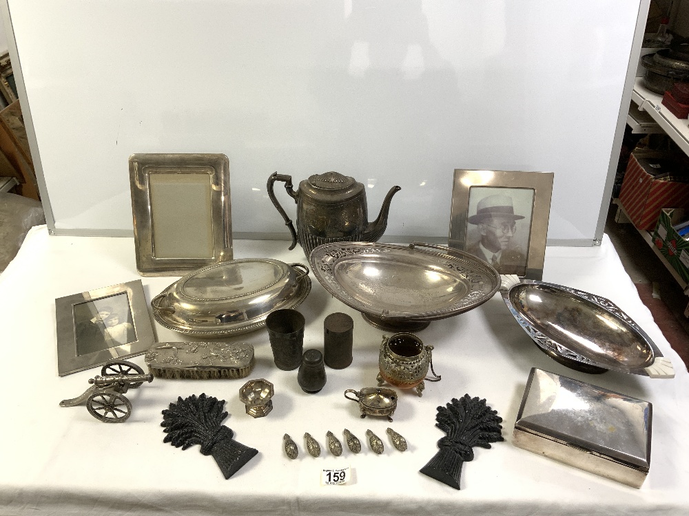 TWO SILVER PLATED PHOTO FRAMES, OTHER PLATED WARES, AND OTHER METALWARE.