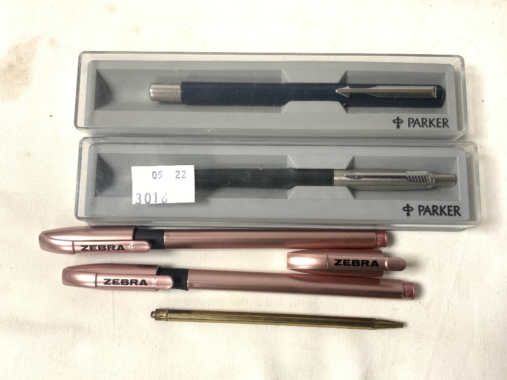 PARKER BALLPOINT PENS, STRATTON BALLPOINT PEN AND OTHERS. - Image 2 of 6