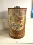 A VINTAGE MOBILOIL DRUM OIL CAN.