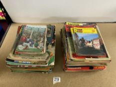 QUANTITY OF 1960s SOCCER STAR MAGAZINES AND FOOTBALL LEAGUE REVIEWS.