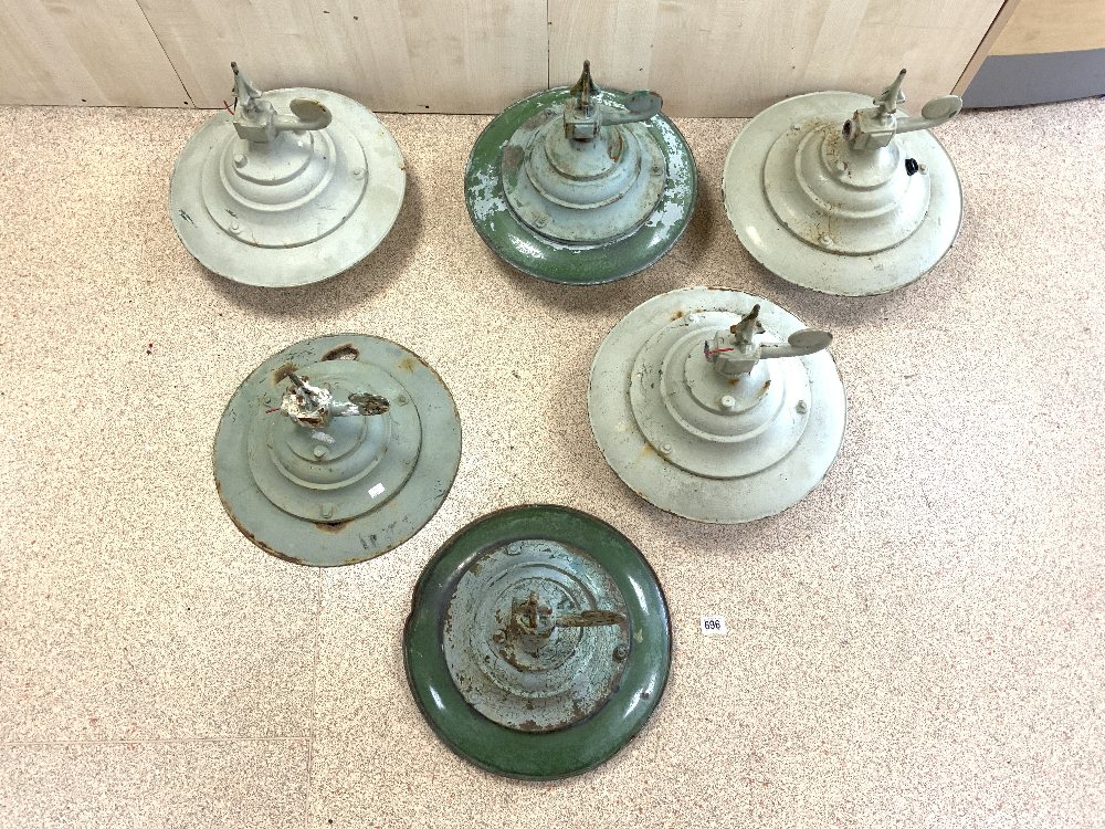 SIX VICTORIAN IRON STREET LAMP POST TOPS WITH ENAMEL SHADES FROM BRIGHTON AND HOVE - Image 2 of 4