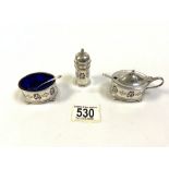 HALLMARKED SILVER 3-PIECE CONDIMENT SET WITH 2 SPOONS, BIRMINGHAM 1909, MAKER - WILLIAM SUCKLING