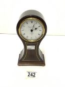 SMALL EDWARDIAN STYLE QUARTZ BALLOON MANTLE CLOCK, 19CMS.