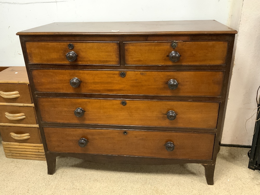 REGENCY MAHOGANY 5 DRAWER, 2 OVER 3 CHEST OF DRAWERS ON SPLAY BRACKET FEET, 116X5OX100 CMS. - Image 2 of 3