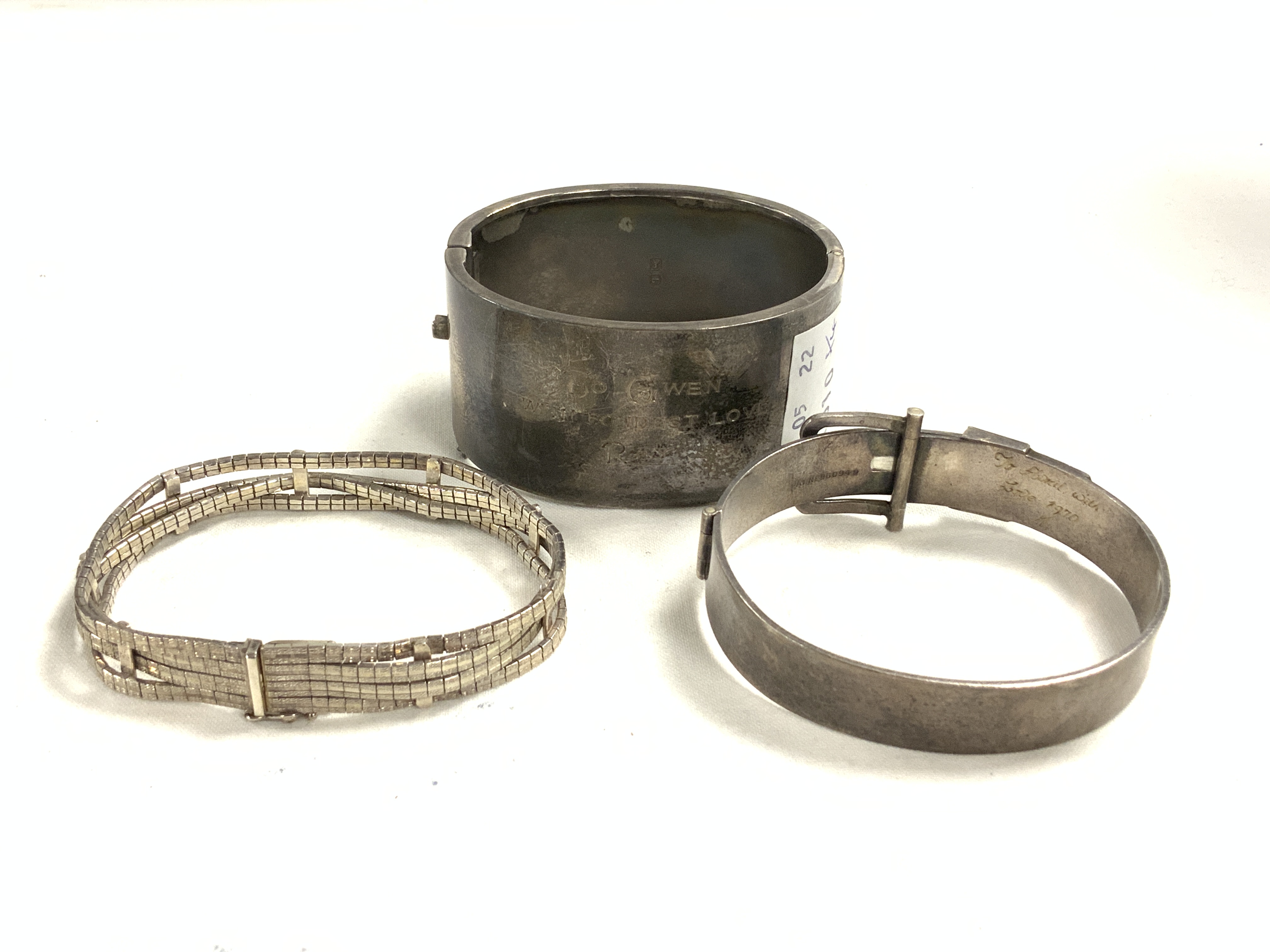 THREE HALLMARKED SILVER BANGLES WITH A 925 SILVER CHAIN AND PENDANT - Image 3 of 6