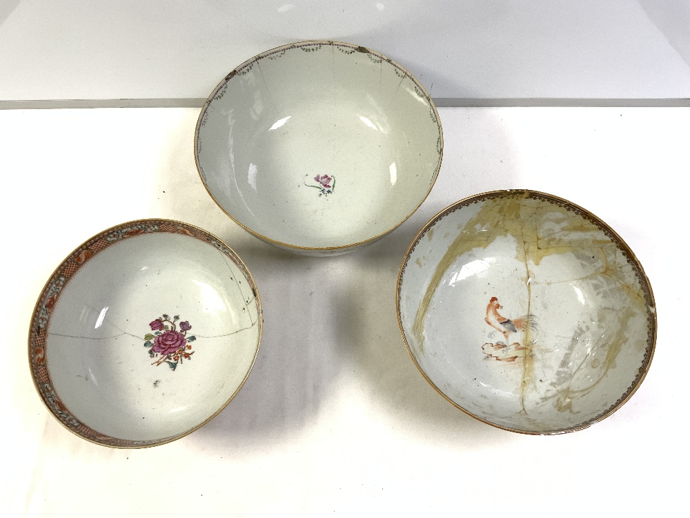 THREE CHINESE FAMILLE ROSE BOWLS, A/F, 32 CMS DIAMETER LARGEST. - Image 2 of 4
