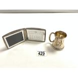 HALLMARKED SILVER MINIATURE TANKARD 7CM 55 GRAMS WITH A SILVER PLATED CALENDAR/PHOTO FRAME