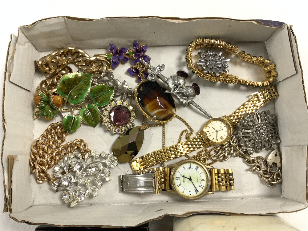 QUANTITY OF COSTUME JEWELLERY, AND A LADYS ROTARY WRIST WATCH. - Image 4 of 4