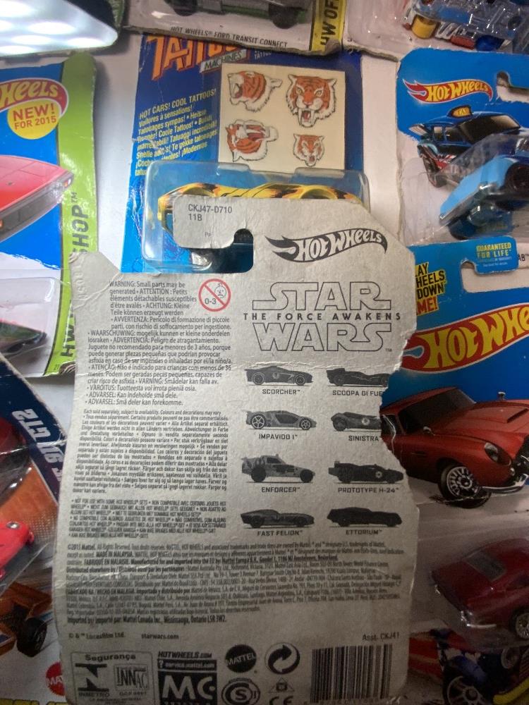 QUANTITY OF HOT WHEELS TOY CARS, UNOPENED IN ORIGINAL PACKETS. - Image 4 of 4