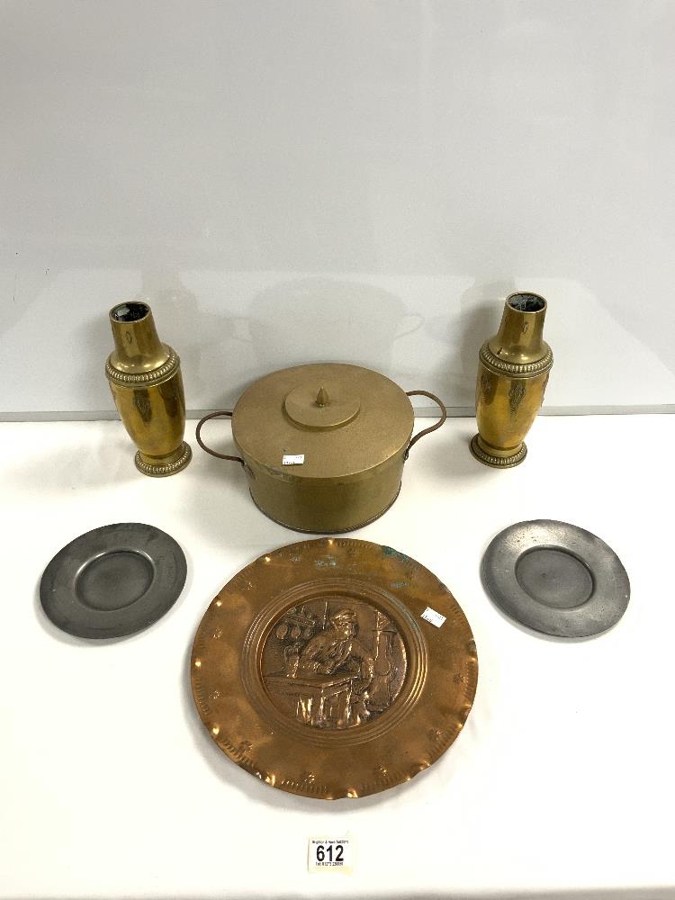 BRASS ART NOUVEAU STYLE VASES BY DAALDEROP OF HOLLAND 25.5CM WITH A BRASS PAN AND A COPPER WALL