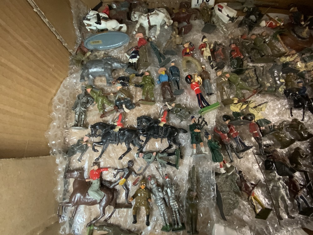 QUANTITY OF LEAD TOY MILITARY FIGURES. - Image 2 of 5