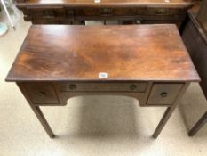VINTAGE KNEE HOLE DESK WITH THREE DRAWERS IN MAHOGANY 91 X 45 CM