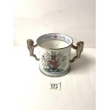 A PARAGON PORCELAIN COMMEMORATIVE 2-HANDLE LOVING CUP - SILVER WEDDING QUEEN ELIZABETH AND DUKE OF