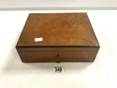 LATE VICTORIAN SATINWOOD FITTED JEWELLERY BOX WITH DRAWER, AND EBONY CROSSBANDED, 28X23 CMS.