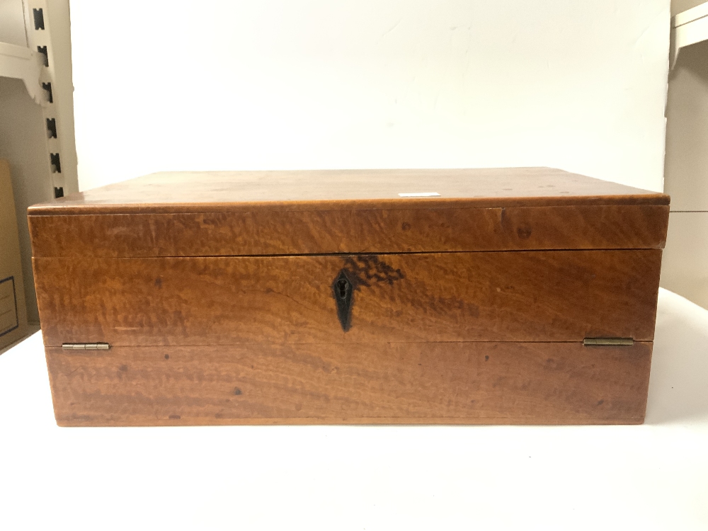 VICTORIAN SATINWOOD FOLDING WRITING BOX, WITH EBONY FITTINGS AND SECRET DRAWERS!. - Image 8 of 8