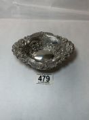 VICTORIAN HALLMARKED SILVER PIERCED AND EMBOSSED OVAL BON BON DISH DATED 1899 BY ELKINGTON AND CO