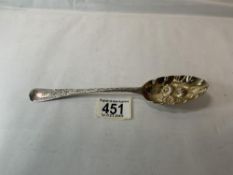GEORGE II HALLMARKED SILVER TABLESPOON WITH GILT EMBOSSED BOWL, LONDON 1746 - ISAAC CALLARD, 21 CMS,