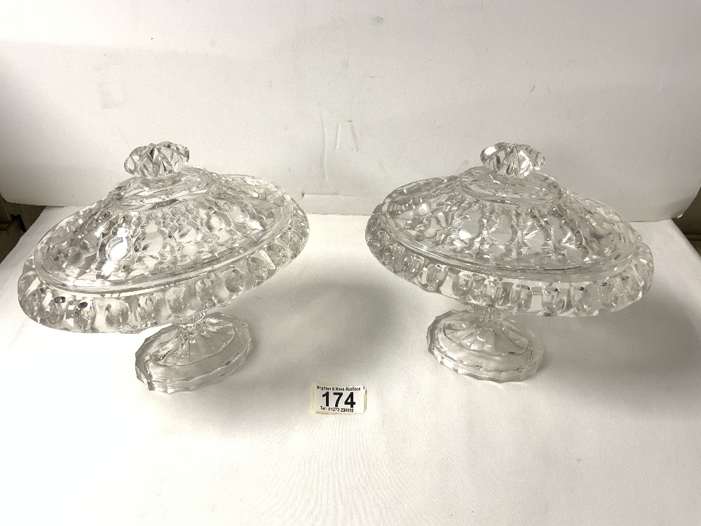 PAIR OF MOULDED GLASS BON BON DISHES WITH COVERS, 18 CMS.