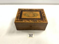 VICTORIAN ROSEWOOD TUNBRIDGE WARE AND MARQUETRY INLAID SEWING BOX. 20X15 CMS.